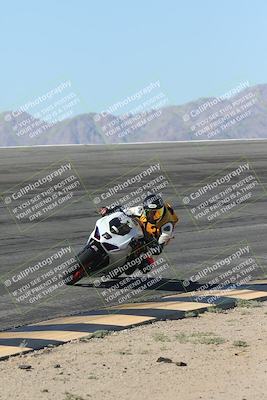 media/Oct-25-2025-Race Pace (Sat) [[47cce5476f]]/Non Verified (1st 20 Minutes of Every Hour)/1-Bowl (10am)/